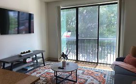 Amplify Spaces 1 And 2 Bedroom Apartments, Downtown Birmingham, Uab
